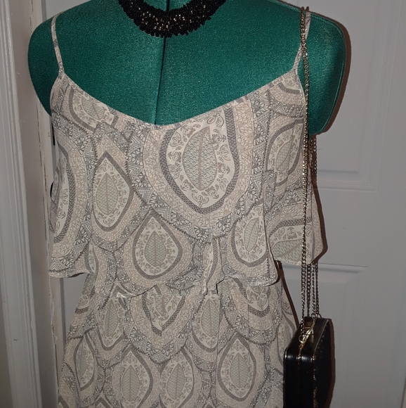 Dress semi formal - Picture 1 of 7
